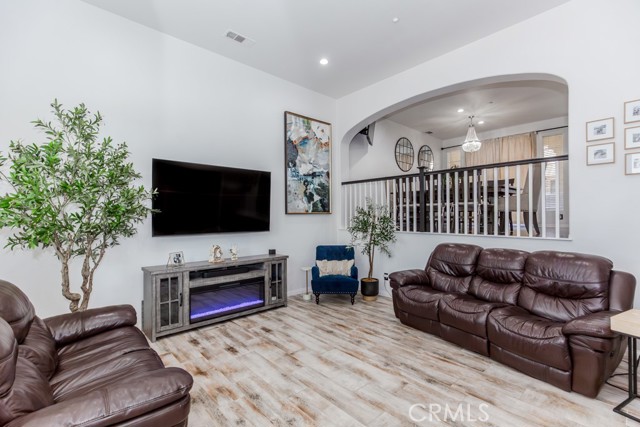 Detail Gallery Image 7 of 75 For 4468 Owens #103,  Corona,  CA 92883 - 3 Beds | 2/1 Baths