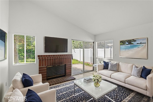 Detail Gallery Image 8 of 34 For 3178 Dogwood Dr, Corona,  CA 92882 - 3 Beds | 2 Baths