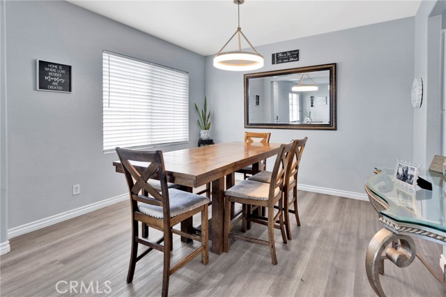 Detail Gallery Image 4 of 45 For 15166 Arcadian, Adelanto,  CA 92301 - 5 Beds | 3 Baths