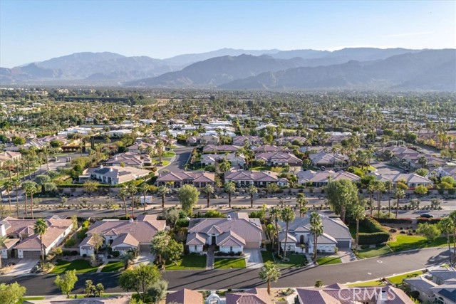 Detail Gallery Image 65 of 75 For 4 Oakmont Dr, Rancho Mirage,  CA 92270 - 5 Beds | 4/1 Baths