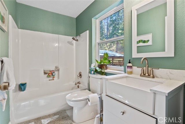 Detail Gallery Image 15 of 29 For 15453 Nopel Ave, Forest Ranch,  CA 95942 - 3 Beds | 2/1 Baths