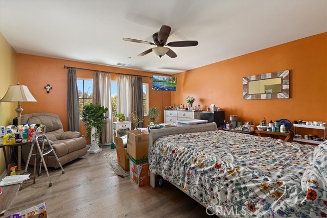 29210 Nectarine Street, Menifee CA: https://media.crmls.org/medias/b7a8636d-979b-4e8a-9311-86450c202858.jpg