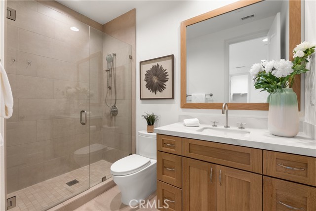 104 Scenic Crest, Irvine CA: https://media.crmls.org/medias/b7a90cea-dbbc-4cb8-8591-2a2c09a426e0.jpg