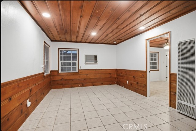 Detail Gallery Image 4 of 15 For 7750 Pickering Ave, Whittier,  CA 90602 - 1 Beds | 1 Baths