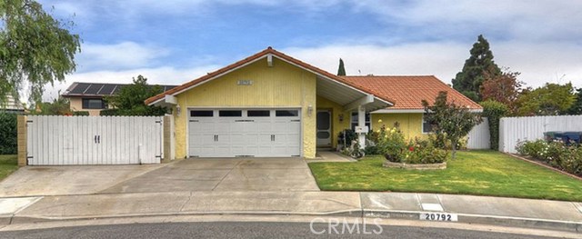 20792 Sparkman Ln, Huntington Beach, CA 92646