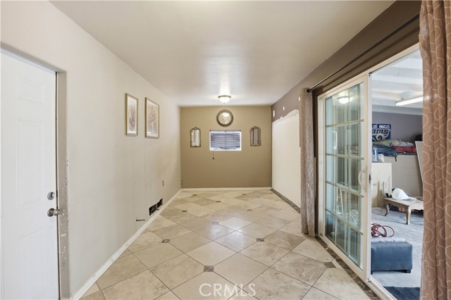 Detail Gallery Image 12 of 54 For 15572 Riverside St, Hesperia,  CA 92345 - 3 Beds | 2 Baths