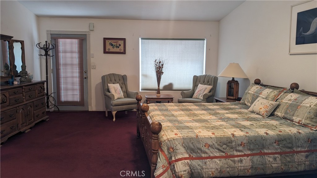 https://media.crmls.org/medias/b7aa1f18-7fec-4796-a9be-3dc7b11e6fd3.jpg?preset=X-Large