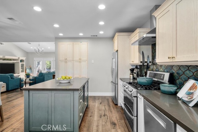 430 Avenue E, Redondo Beach, California 90277, 3 Bedrooms Bedrooms, ,2 BathroomsBathrooms,Residential,Sold,Avenue E,SB23162871