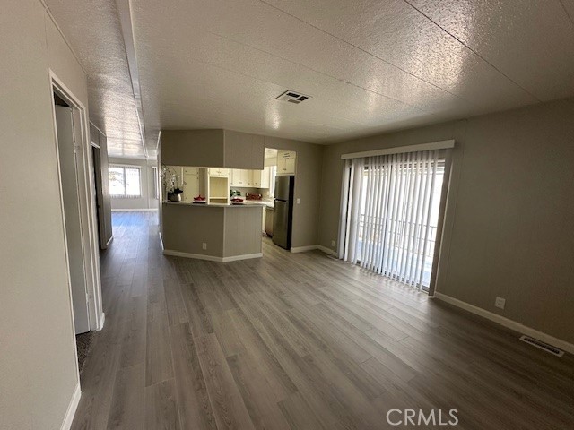 Detail Gallery Image 10 of 14 For 881 N. Lake Street #261,  Hemet,  CA 92544 - 2 Beds | 2 Baths