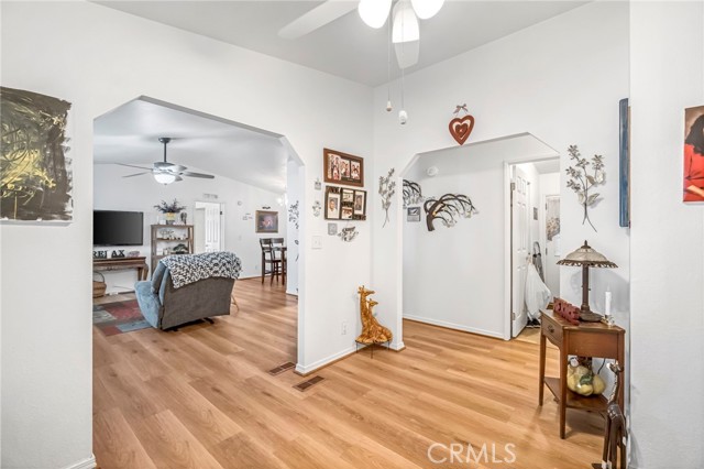 Detail Gallery Image 14 of 30 For 1218 E Cleveland Ave #142,  Madera,  CA 93638 - 3 Beds | 2 Baths