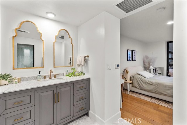 Detail Gallery Image 21 of 25 For 10501 Wilshire #2212,  Los Angeles,  CA 90024 - 2 Beds | 3 Baths