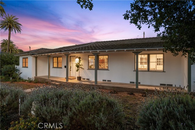 4000 Via Cardelina, Palos Verdes Estates CA: https://media.crmls.org/medias/b7aed298-7b6c-41f9-8219-e56d953e164d.jpg