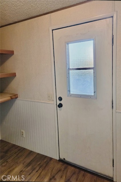 49645 Three Points Road, Lancaster CA: https://media.crmls.org/medias/b7af9973-8b2b-4e6d-b4fb-83c2b7c8b7b0.jpg