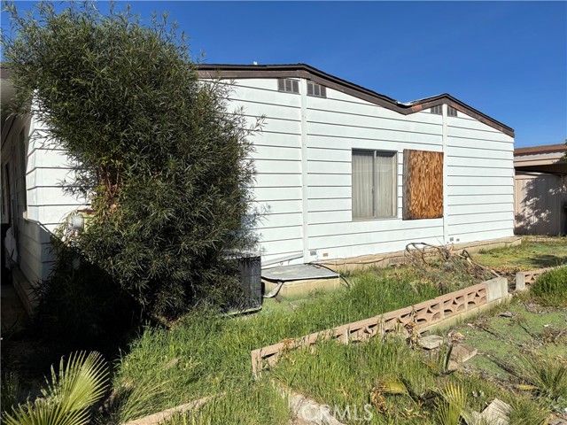 Detail Gallery Image 4 of 8 For 1199 San Marcos, Hemet,  CA 92543 - 2 Beds | 2 Baths