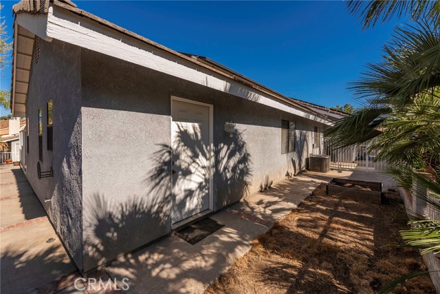 Detail Gallery Image 36 of 41 For 23116 Compass Dr, Canyon Lake,  CA 92587 - 3 Beds | 2 Baths