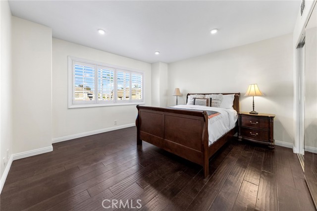 2712 N Roxbury Street, Orange CA: https://media.crmls.org/medias/b7b00aaf-864b-47cc-ac6e-0bd83a55775f.jpg