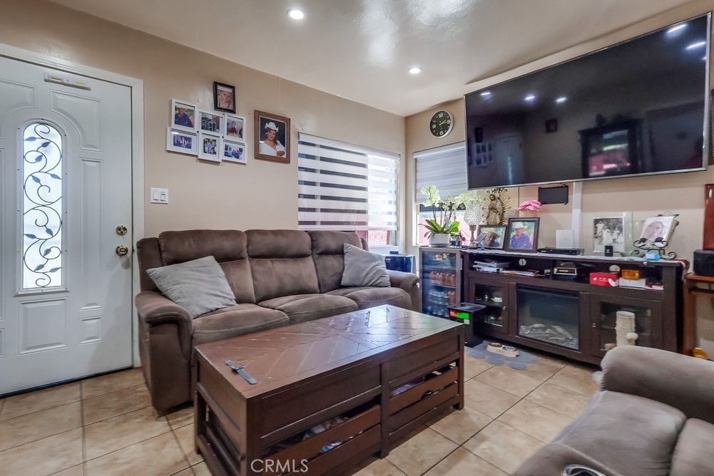 MLS #SB25143765 img 23