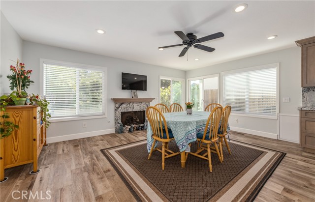 21992 Hoi Circle, Lake Forest CA: https://media.crmls.org/medias/b7b06033-ac45-427e-ab47-732feff06640.jpg