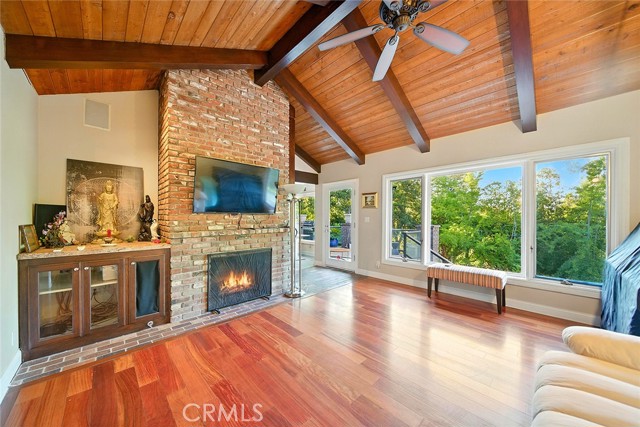 2538 Cameron Avenue, Covina CA: https://media.crmls.org/medias/b7b06815-3411-496a-bcb8-58d64dbc507a.jpg