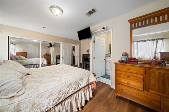 Detail Gallery Image 24 of 29 For 5942 Fidler, Lakewood,  CA 90712 - 4 Beds | 4 Baths