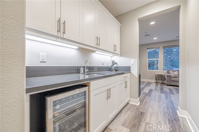 Detail Gallery Image 18 of 67 For 25035 Hidden Willow, Canyon Country,  CA 91387 - 5 Beds | 4 Baths