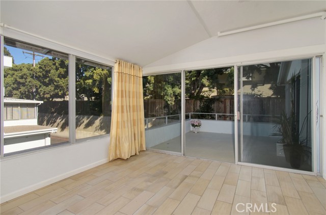 2368 Torrey Pines Road, La Jolla CA: https://media.crmls.org/medias/b7b1ed00-a472-4a43-aee7-5b7e9fe219af.jpg
