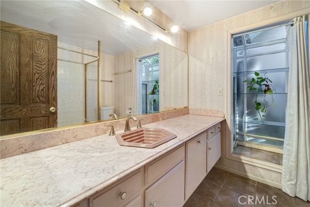 4222 Kingfisher Road photo 8