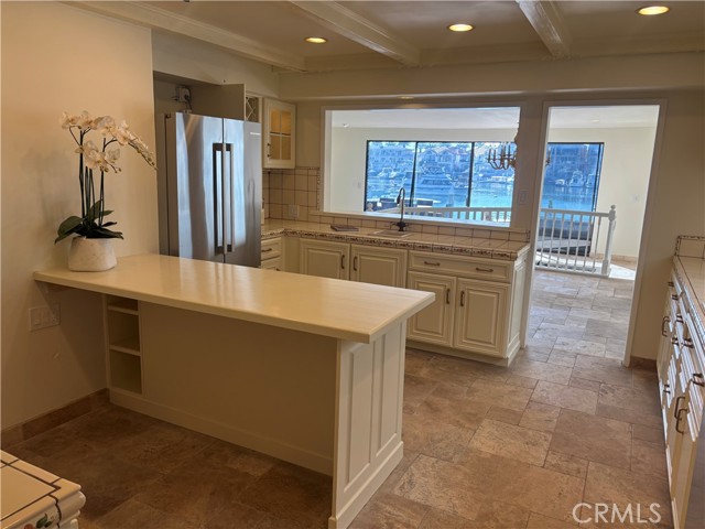 Detail Gallery Image 7 of 9 For 205 via Lido Soud, Newport Beach,  CA 92663 - 5 Beds | 4 Baths