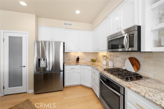 Detail Gallery Image 18 of 38 For 215 Placentia, Pismo Beach,  CA 93449 - 3 Beds | 3/1 Baths