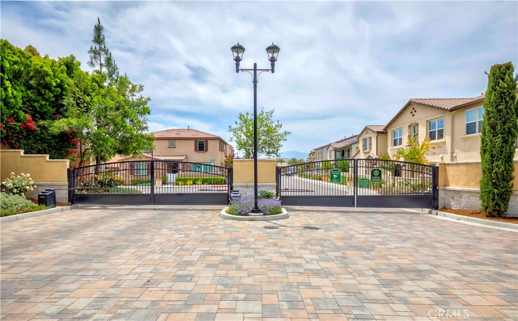 MLS #WS25106958 img 27