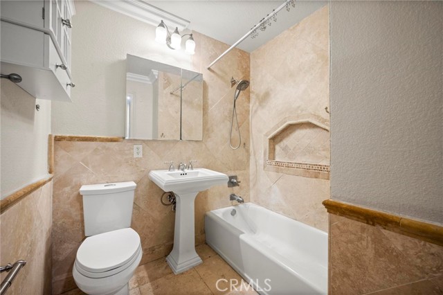 Detail Gallery Image 15 of 25 For 9151 Heather, Rancho Cucamonga,  CA 91701 - 4 Beds | 2 Baths