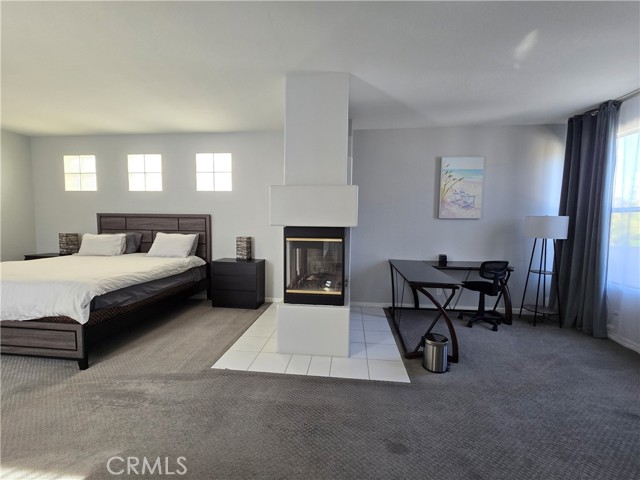 624 Goldenwest Street, Huntington Beach CA: https://media.crmls.org/medias/b7b68dac-3cd5-4161-8df4-211ee0821261.jpg