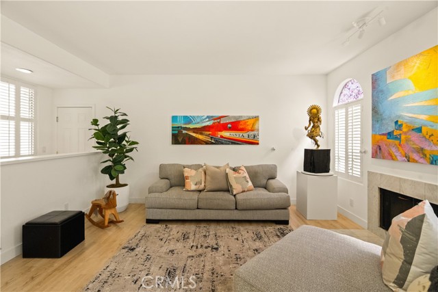 2023 remodel - luxury vinyl floors, professionally painted, mini-splits