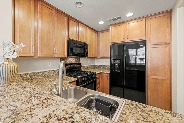 28476 Herrera Street, Valencia CA: https://media.crmls.org/medias/b7b7b997-70b5-4ce5-8687-d274cabeef59.jpg