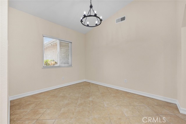 Detail Gallery Image 18 of 51 For 9504 Eagle Oak Rd, Bakersfield,  CA 93311 - 4 Beds | 2 Baths