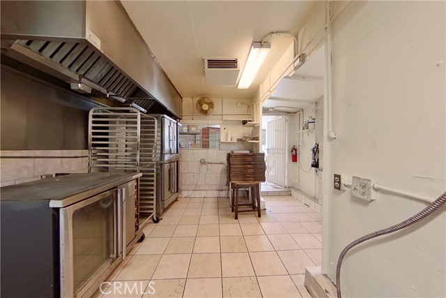  Commercial for Sale in Los Angeles, California