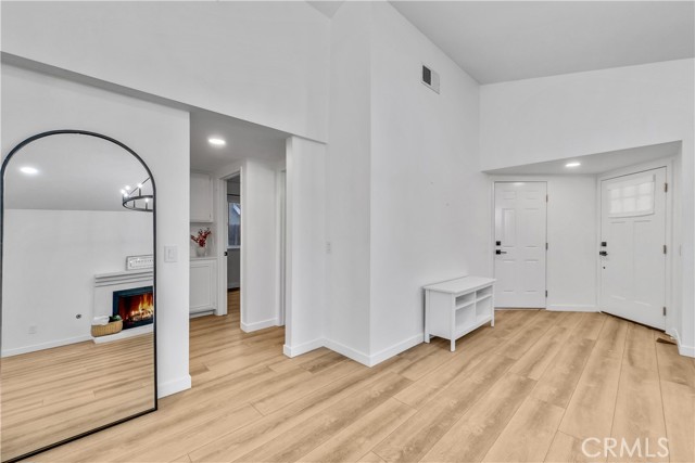 Image 12 of 23 For 13198 Pawnee