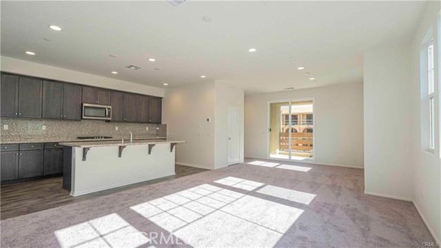 Detail Gallery Image 5 of 25 For 7343 Nightfall Pl, Rancho Cucamonga,  CA 91739 - 3 Beds | 2/1 Baths