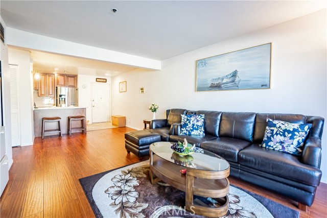 Detail Gallery Image 1 of 1 For 24410 Crenshaw Bld #132,  Torrance,  CA 90505 - 1 Beds | 1 Baths