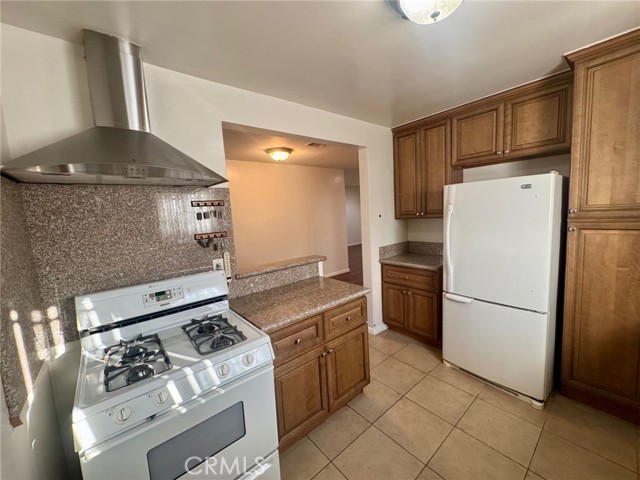 Detail Gallery Image 9 of 17 For 639 N Currier, Pomona,  CA 91768 - 4 Beds | 2 Baths