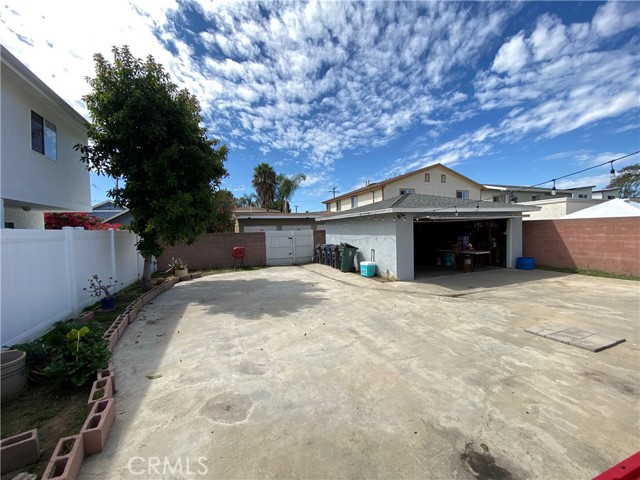 2509 England Street, Huntington Beach, CA, 92648 2509 England Street, Huntington Beach, CA, 92648