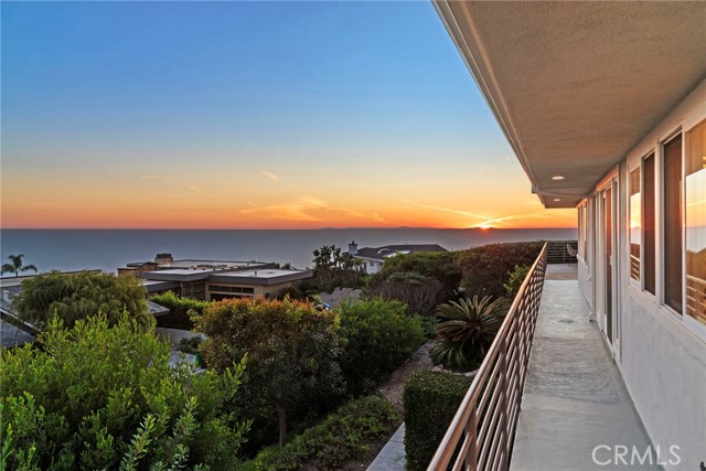 Detail Gallery Image 33 of 60 For 1401 Bounty Way, Laguna Beach,  CA 92651 - 5 Beds | 4 Baths