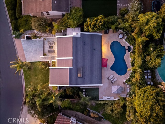 1820 Via Estudillo, Palos Verdes Estates, California 90274, 4 Bedrooms Bedrooms, ,3 BathroomsBathrooms,Residential,For Sale,Via Estudillo,SB24222260