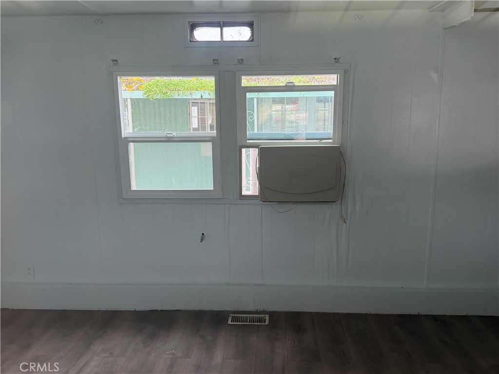 MLS #LC25265454 image #10