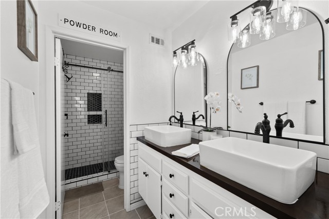 Detail Gallery Image 23 of 40 For 22637 Copper Hill #90,  Saugus,  CA 91350 - 2 Beds | 2/1 Baths