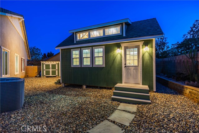 Detail Gallery Image 4 of 62 For 42715 Raywood, Lancaster,  CA 93536 - 4 Beds | 2/1 Baths