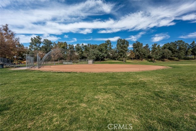 Detail Gallery Image 37 of 42 For 27807 Crown Court Cir #3,  Valencia,  CA 91354 - 3 Beds | 2/1 Baths