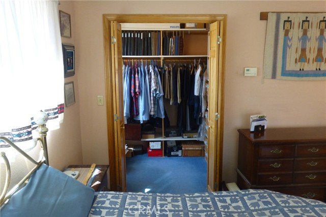 3475 Canyon Road, 29 Palms CA: https://media.crmls.org/medias/b7be7ea4-b1c2-42c3-8279-7980b59e0471.jpg