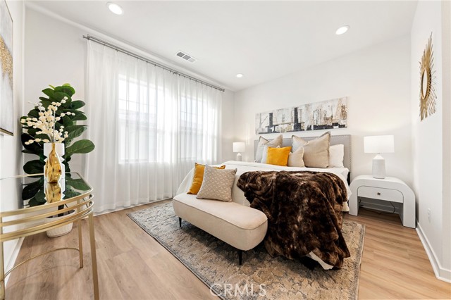 Detail Gallery Image 24 of 39 For 200 Winterbrook, Lake Forest,  CA 92610 - 2 Beds | 2/1 Baths