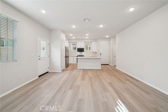 40411 Via Cava, Temecula CA: https://media.crmls.org/medias/b7bf7d26-25e9-48b0-8f45-c2853fcd7daf.jpg